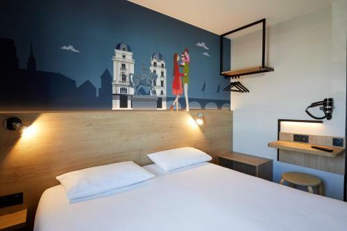 Hotel P'tit Dej-h�tel Orl�ans