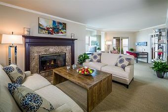 Woodmark Hotel Yacht Club & Spa
