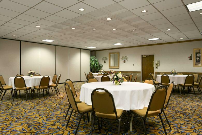 Hotel Days Inn Sidney Conference Center
