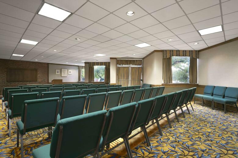 Hotel Days Inn Sidney Conference Center