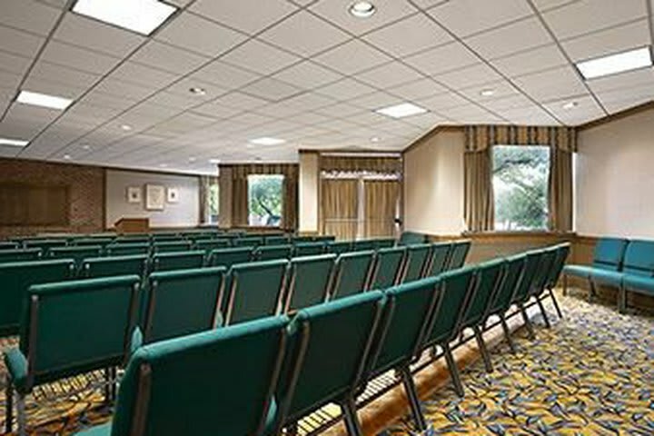 Hotel Days Inn Sidney Conference Center