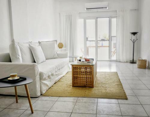 Divine Malia Suites & Apartments