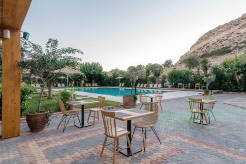 Motel Matala Bay Annex Building Rental Rooms
