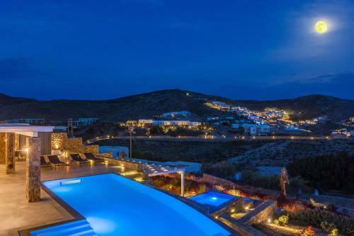 The Mykonist Executive Villa Elia Beach