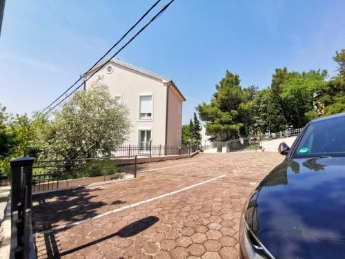 Apartment Villa Sara Lux 6 Pax