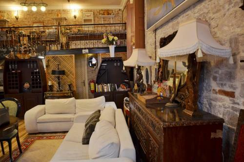 Hostal Marti Hotel