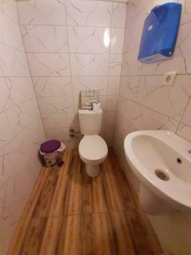 Hostal Marti Hotel