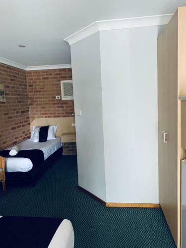 Branxton House Motel