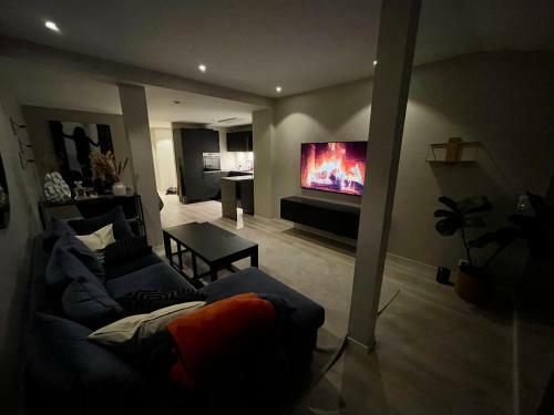 Top Modern Apartment With Terrace And Parking
