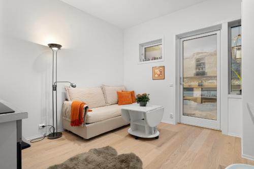 Skir 2 Bdr Corner View Apartement