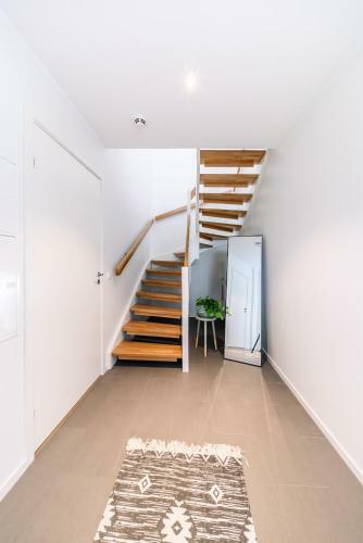 Modern Villas In Plush Town