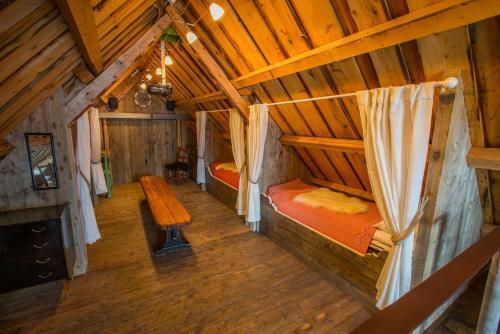 Kr�marvika Lodge