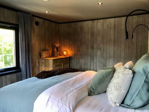 Sov Lodge, V�g�