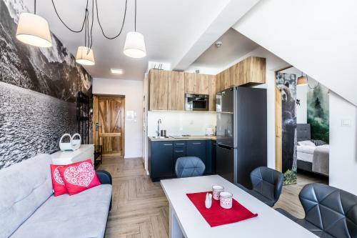 Aparthost Apartament Wyj?tkowe Ko?cielisko