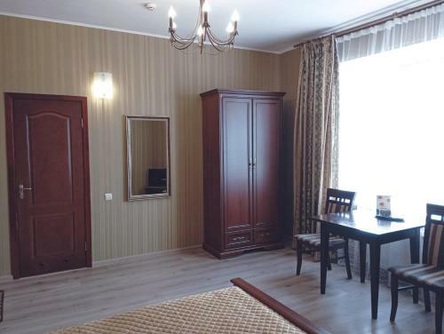 Hotel ? ????