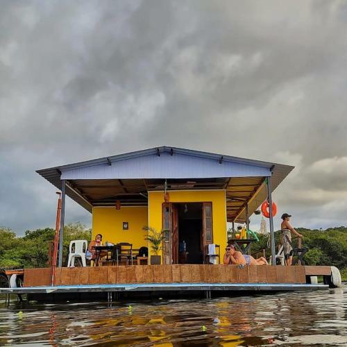 Lodge Casa Flutuante Tukano