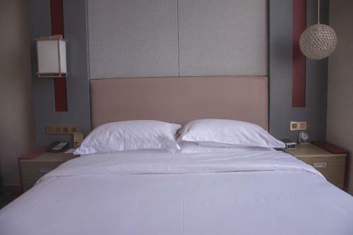 Inzone Garland Hotel Qufu