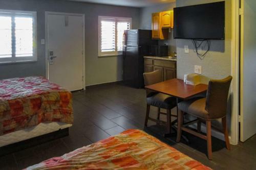 Sands Inn And Suites (sands Motel)