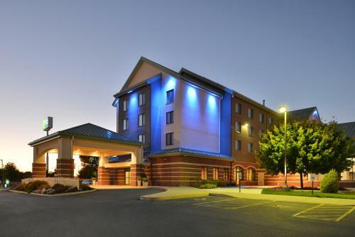 Hotel Holiday Inn Express Breezewood