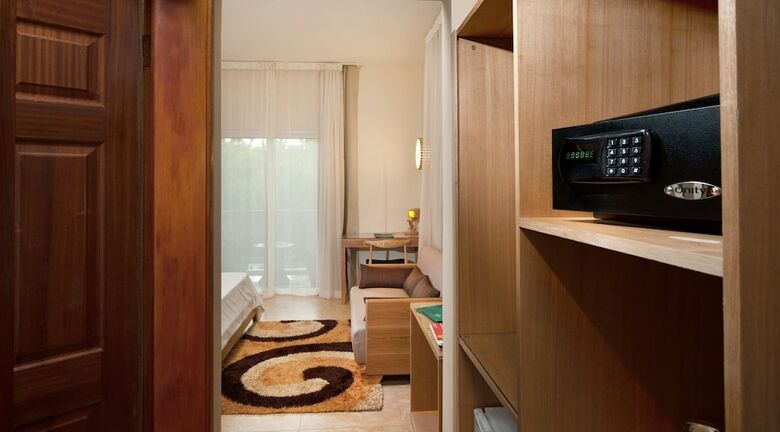 Hotel Le Palmiste Resort & Spa