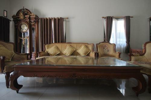 Hotel Oyo 1547 Wisma Ray Syariah