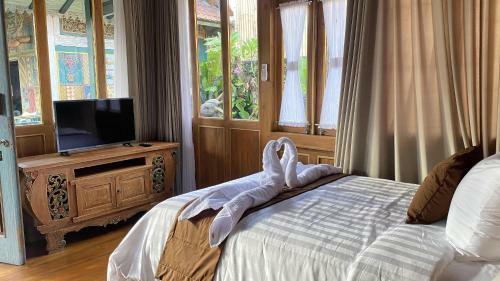 Hostal Keris Art Shop And Villa Telaga Wana
