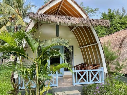 Usha Hotel & Beach Club Gili Air