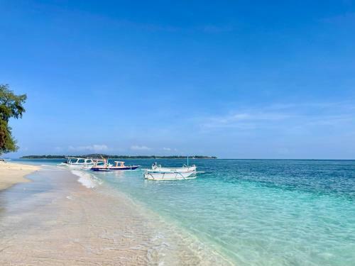 Usha Hotel & Beach Club Gili Air