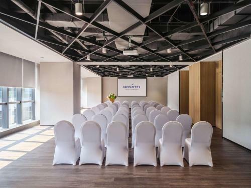 Hotel Novotel Shanghai Qingpu Excellence