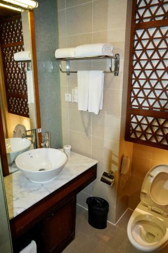 Zhixuan Hotel Shanghai Fortune