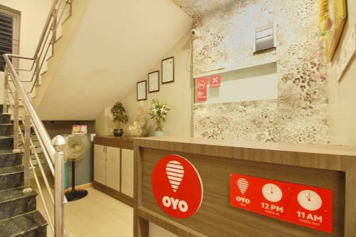 Hotel Oyo Flagship 11531 Sathya Lodge