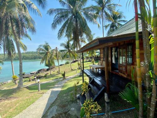 Hostal Kinnaree Resort Koh Kood