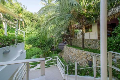 1 Bdr Apartment On The Hill Near Kata Beach