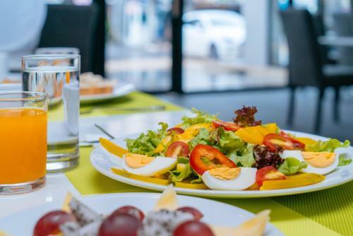 Kk Karon Kata Boutique Hotel - Sha Plus
