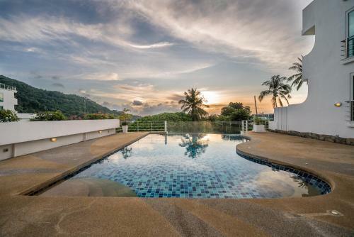 Apartamento Kata Ocean View Condominium By Lofty