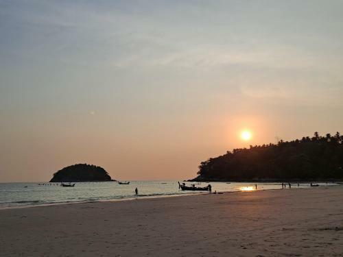 Apartamento Ozone Condotel Unit A609, Kata Beach