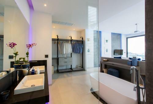 Villa Momo, Kata Phuket