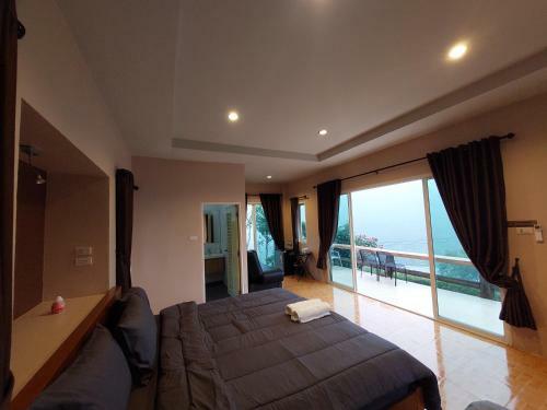 Bed & Breakfast Theroadview Resort