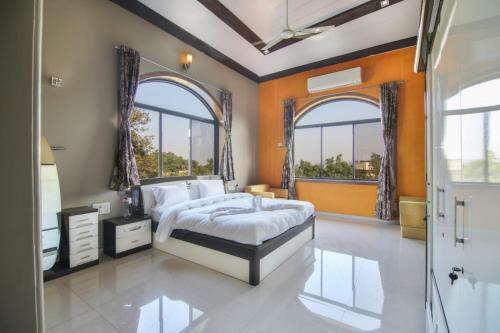 Akbar Villa