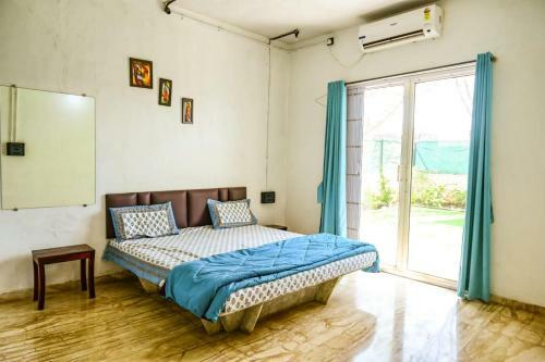 Dev1villa