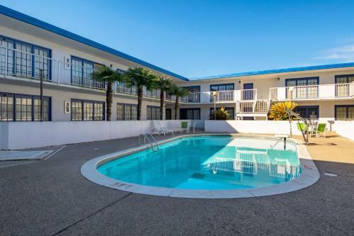 Motel Regency Inn & Suites Opelousas