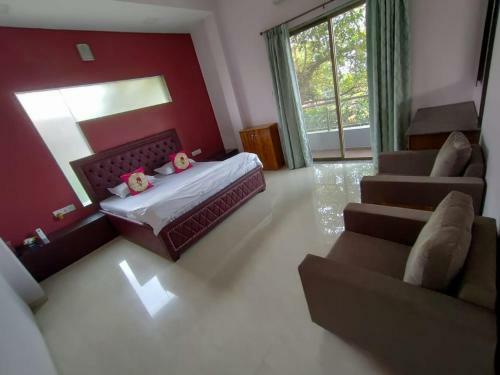 Cozy Villa With Temperature Control Swimming Pool