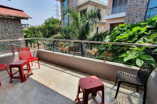 Cozy Villa With Temperature Control Swimming Pool