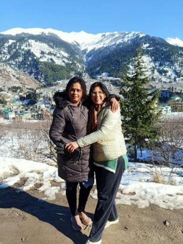 Aroma Taru Villa / Cottage ,manali