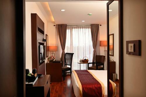 Hotel Raaj Bhaavan Clarks Inn Chennai
