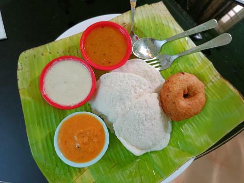 Skyry Hotels T Nagar