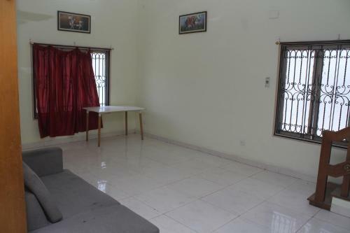Skyry Hotels T Nagar