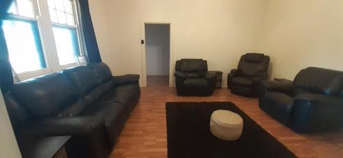 Birdofparadize :country/beach Home.