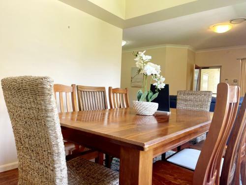 Woy Woy Riverside Private Exclusive Holiday Home