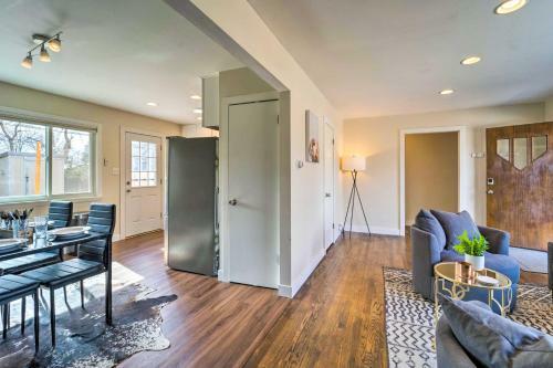 Modern Littleton Home With Yard Pets Welcome!